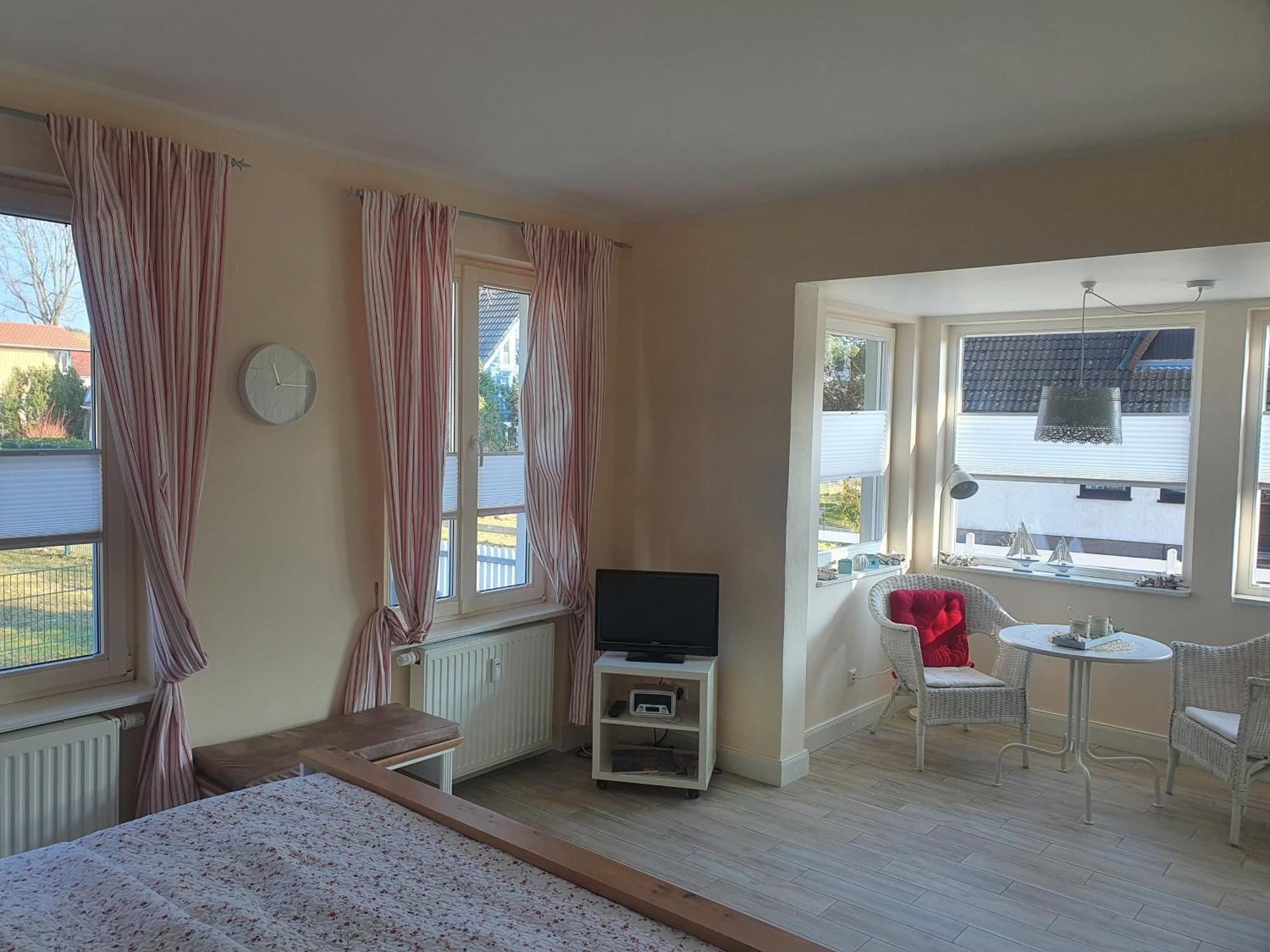 Ferienwohnungen Im Haus Boree Prerow Zewnętrze zdjęcie